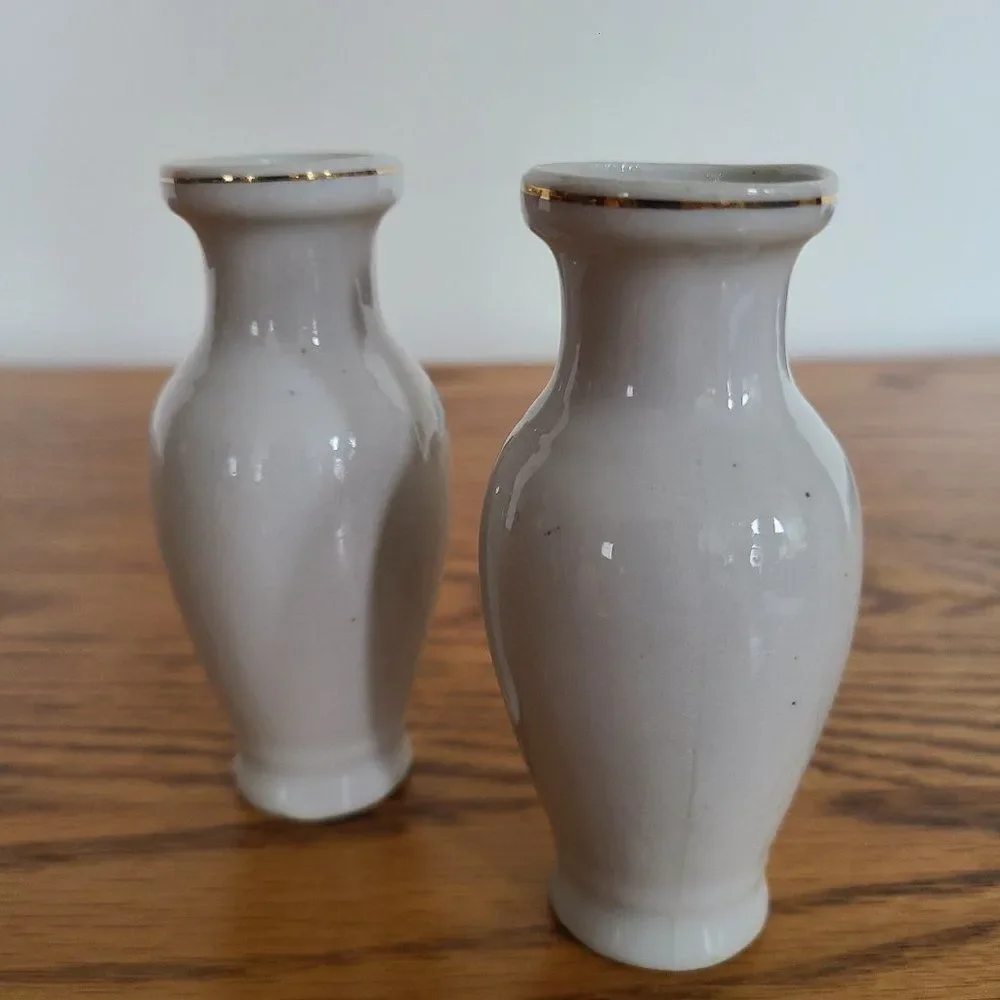 Mini Porcelain Ceramic Bud Vase Pair Grapevine and Leaf Design Vintage 1970s